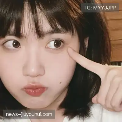 裴允盼
